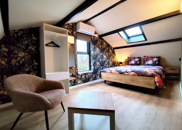 度假居 Morning Glory Salvia *